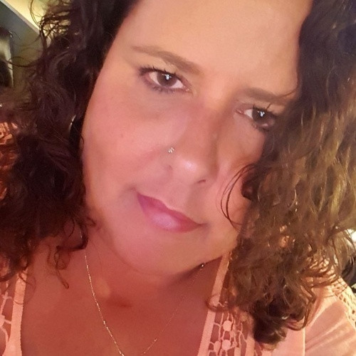 Une belle femme mature pour demain